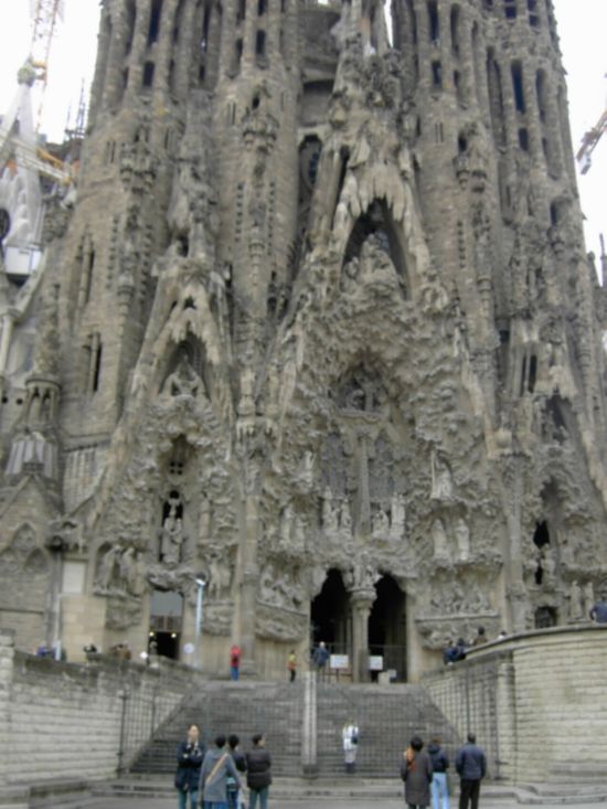 ANGEL ON SAGRADA FAMILIA