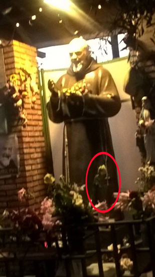 detai of an Angel near the statue of Saint Pio image