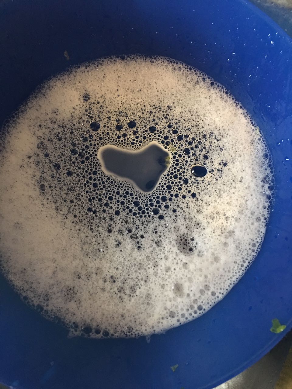 cuore nella schiuma
